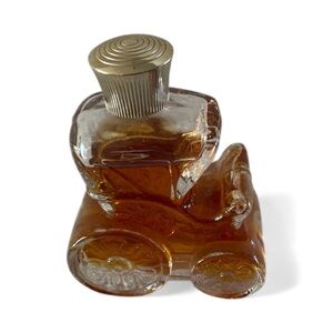 Vintage Avon Horse & Carriage Glass Cologne Bottle – Collectible Décor